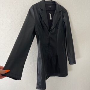PRETTY LITTLE THING - WOMENS BLAZER DRESS - SIZE 12 - NWT
